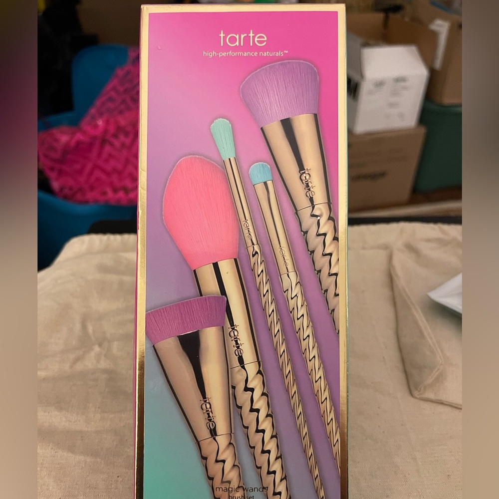 Tarte make-up brushes